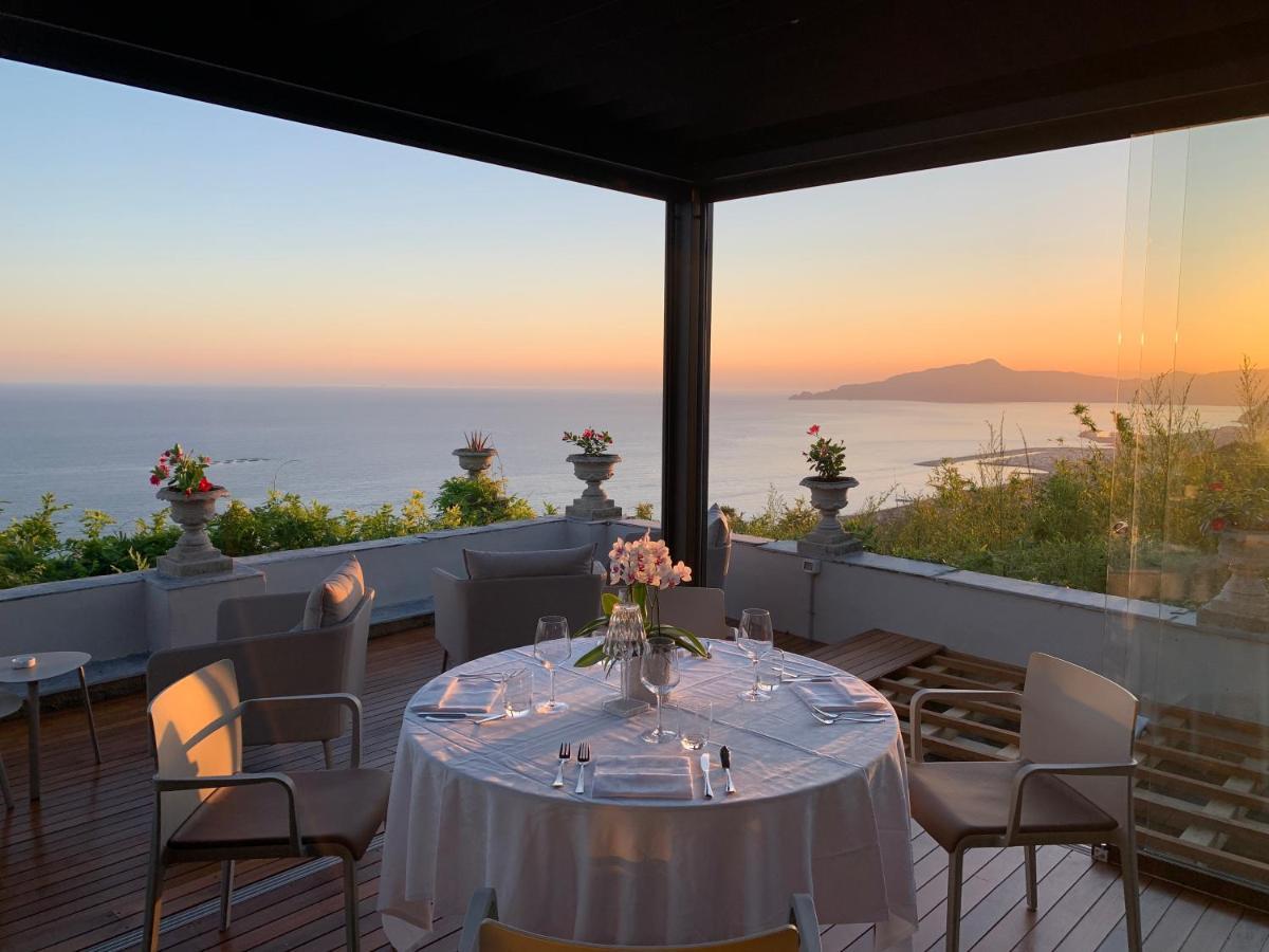 Villa Riviera Resort Lavagna Esterno foto